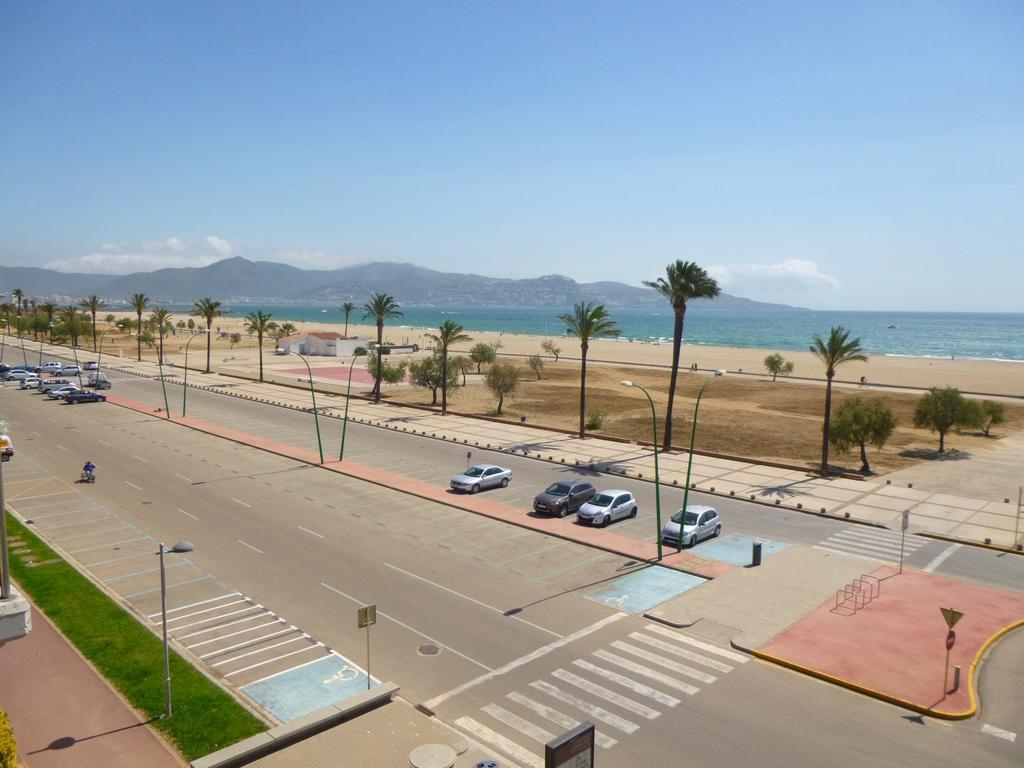Apart-Rent Apartment Mirablau Mar 0090 Empuriabrava Eksteriør billede